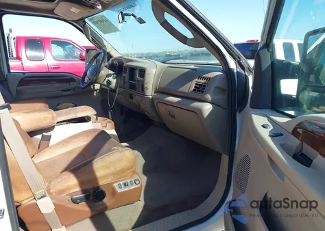 2004 Ford F-250 Lariat/Xl/Xlt из США, поврежденный, VIN 1FTNW20L14EB94394